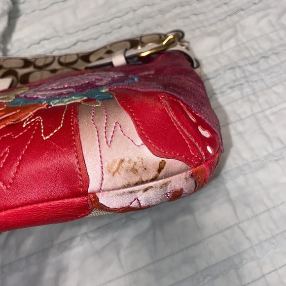 COACH Signature Poppy Soft HANDBAG - Picture 4 of 4